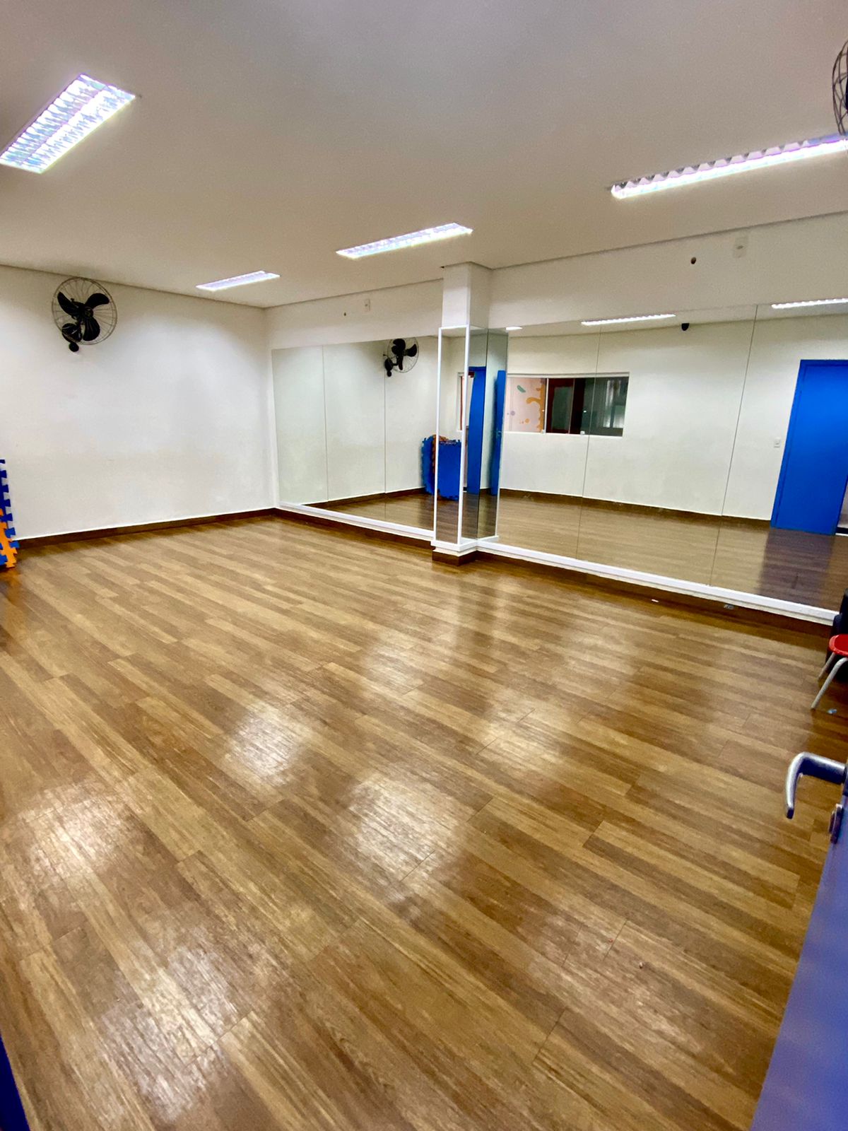 Sala Espelho - Colégio Dom Bosco &bull; Aquarelinha